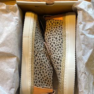 Hey Dude Peyton size 8